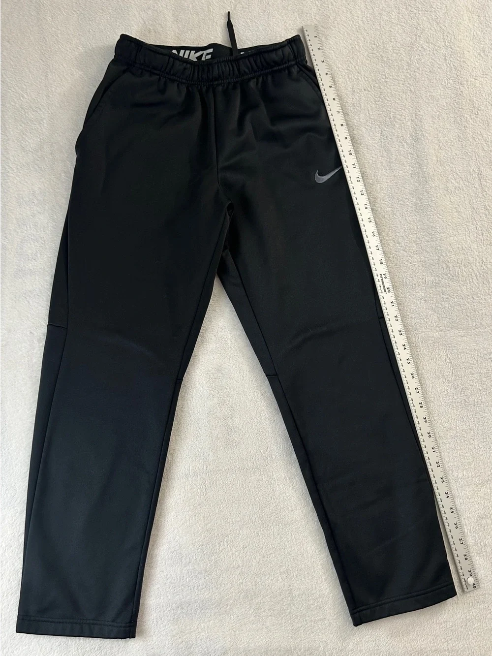 Nike Men’s Black Therma-FIT Athletic Sweat Pants Size Small